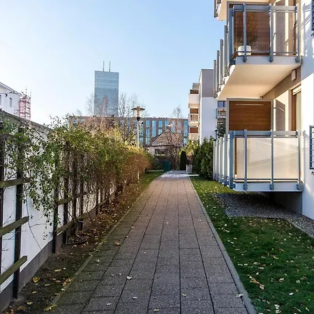 Apartament Z Widokiem Na Obc * Γκντανσκ
