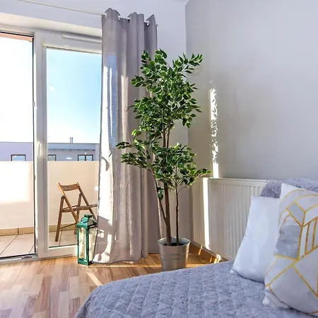 Apartament Z Widokiem Na Obc * Γκντανσκ