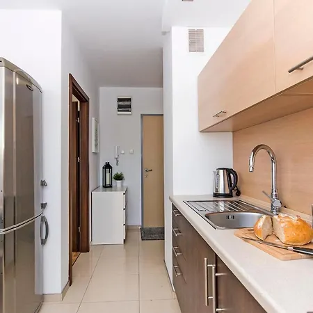 Apartament Z Widokiem Na Obc Διαμέρισμα Γκντανσκ